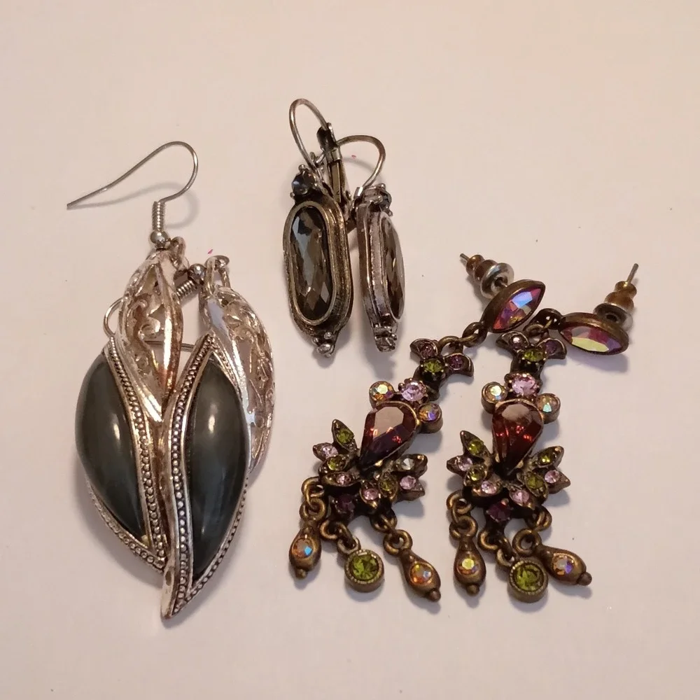 Vintage‎ Mixed Lot of 6 Earrings Multicolor Ornate Metal & Glass Designs